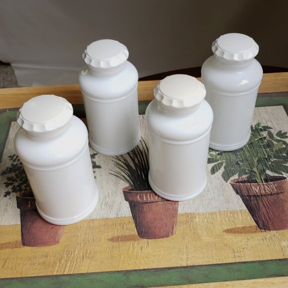 Vtg Milk glass Hazel-Atlas Set 4 farmhouse white spice containers - Picture 4 of 7
